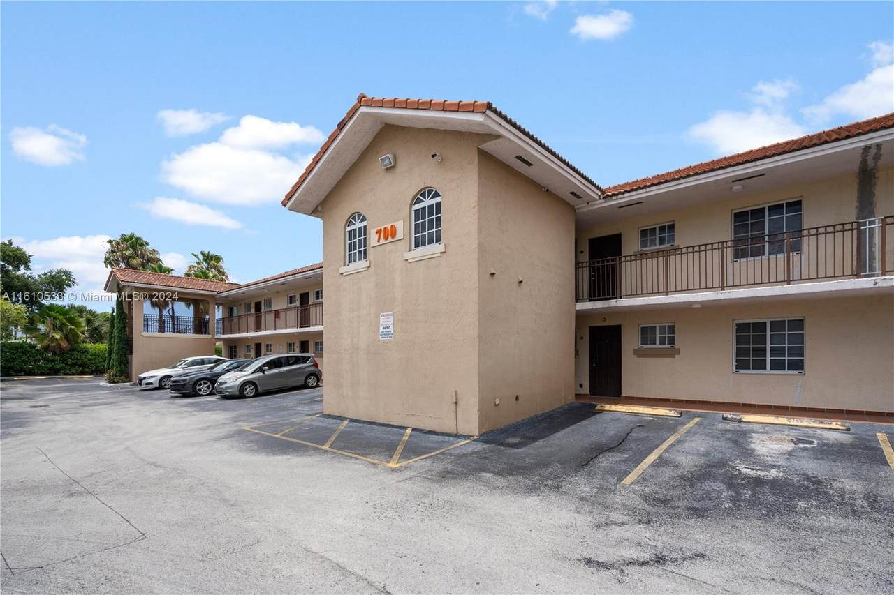 https://bt-photos.global.ssl.fastly.net/miami/1280_boomver_1_A11610533-2.jpg