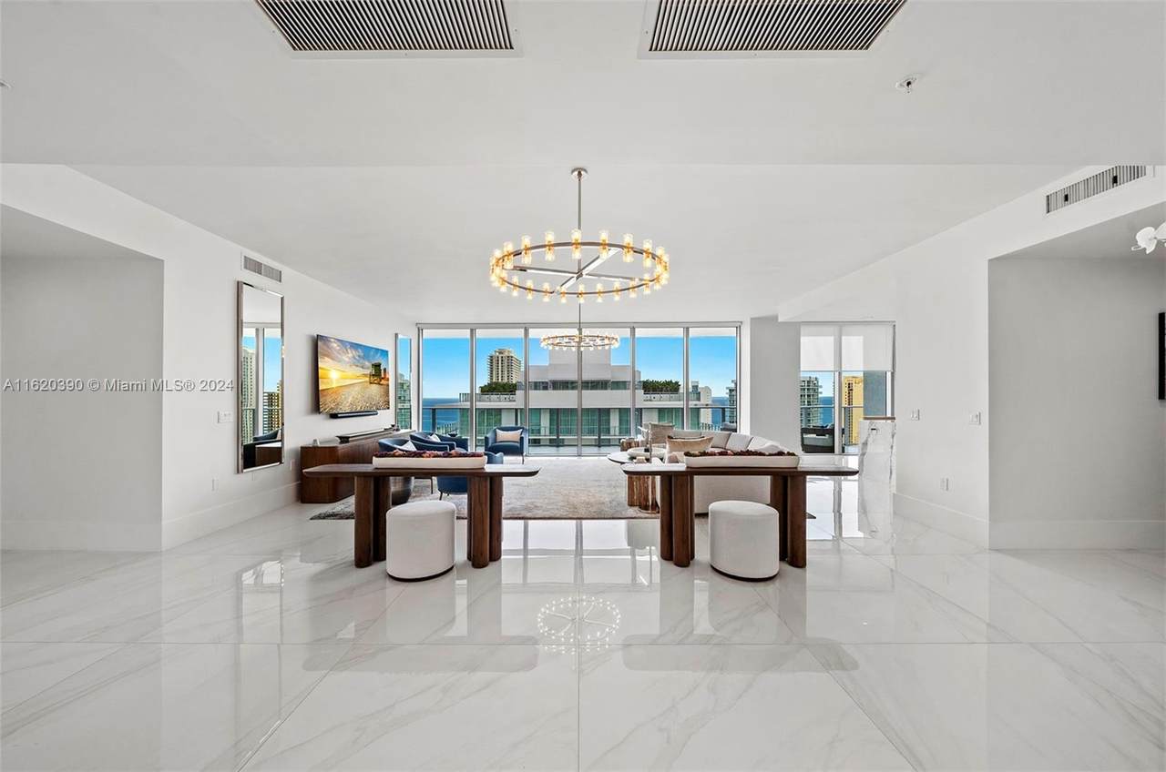 https://bt-photos.global.ssl.fastly.net/miami/1280_boomver_1_A11620390-2.jpg