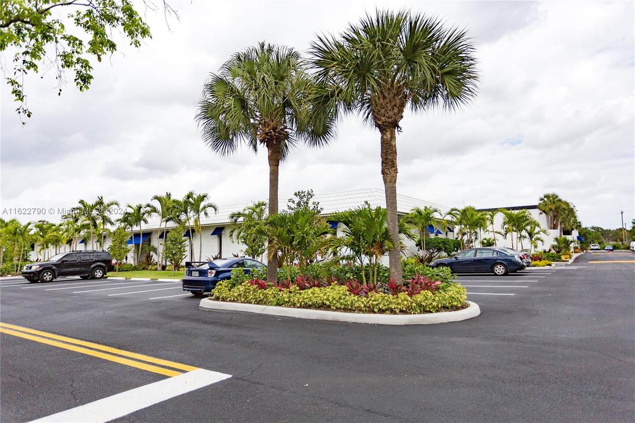 https://bt-photos.global.ssl.fastly.net/miami/1280_boomver_1_A11622790-2.jpg