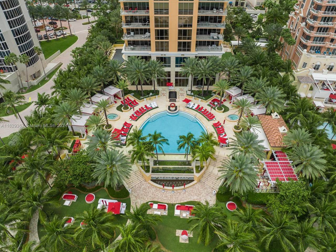 https://bt-photos.global.ssl.fastly.net/miami/1280_boomver_1_A11629367-2.jpg