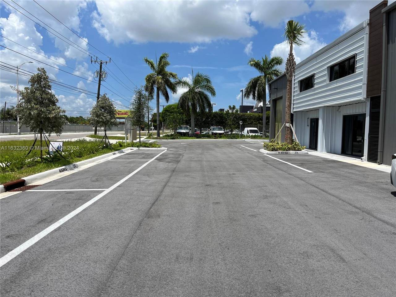 https://bt-photos.global.ssl.fastly.net/miami/1280_boomver_1_A11632360-2.jpg