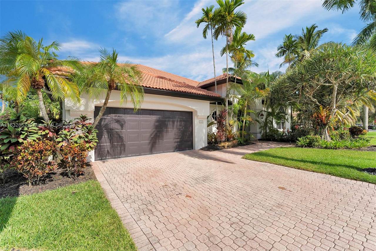 https://bt-photos.global.ssl.fastly.net/miami/1280_boomver_1_A11632853-2.jpg