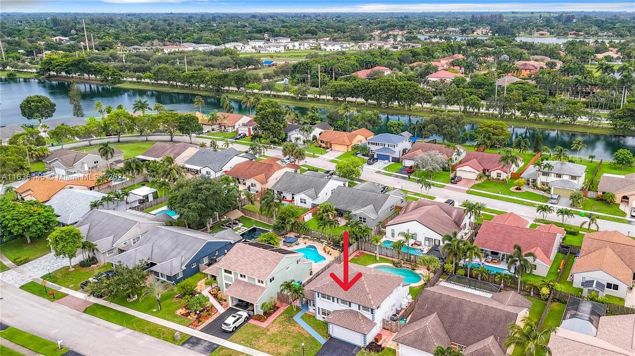 https://bt-photos.global.ssl.fastly.net/miami/1280_boomver_1_A11636445-2.jpg
