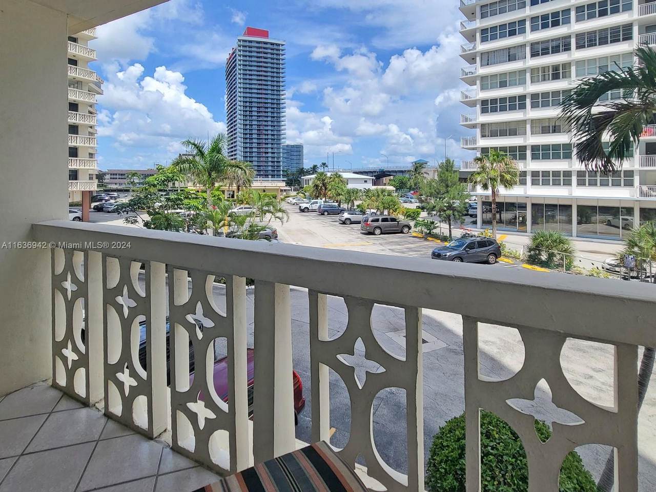 https://bt-photos.global.ssl.fastly.net/miami/1280_boomver_1_A11636942-2.jpg