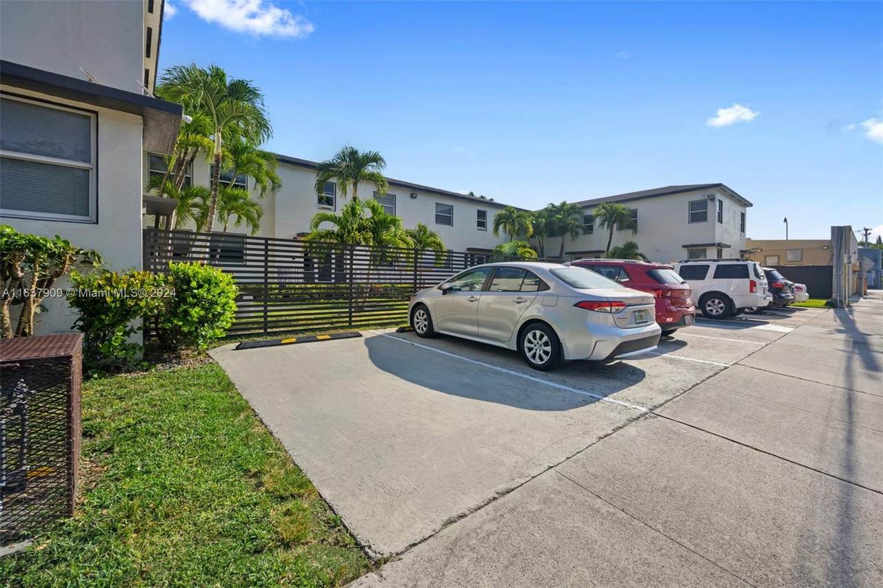 https://bt-photos.global.ssl.fastly.net/miami/1280_boomver_1_A11637909-2.jpg