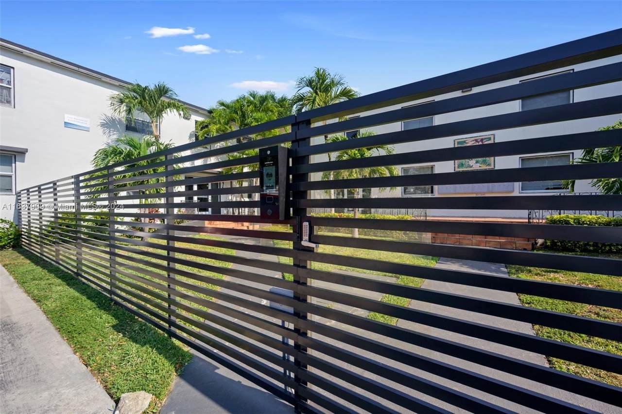 https://bt-photos.global.ssl.fastly.net/miami/1280_boomver_1_A11637909-2.jpg