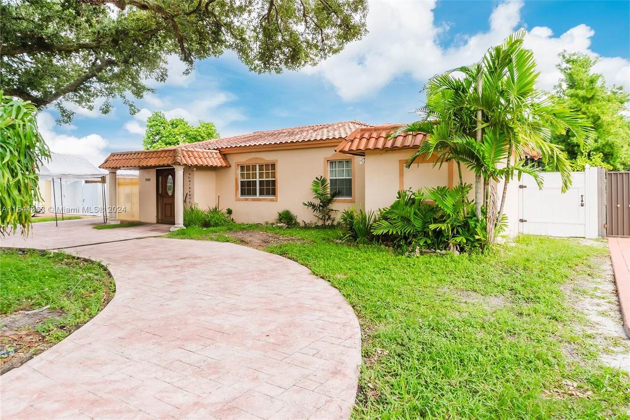 https://bt-photos.global.ssl.fastly.net/miami/1280_boomver_1_A11644363-2.jpg
