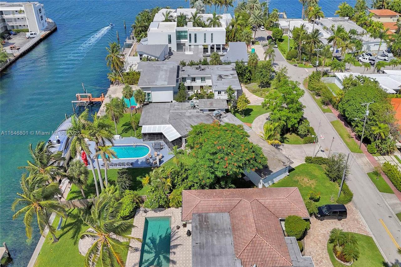 https://bt-photos.global.ssl.fastly.net/miami/1280_boomver_1_A11646801-2.jpg