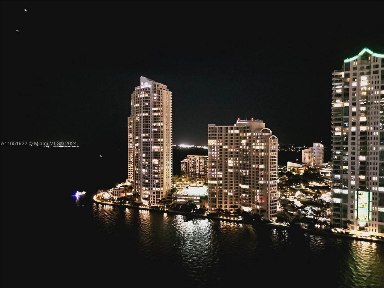 335 Biscayne Blvd - Photo 1