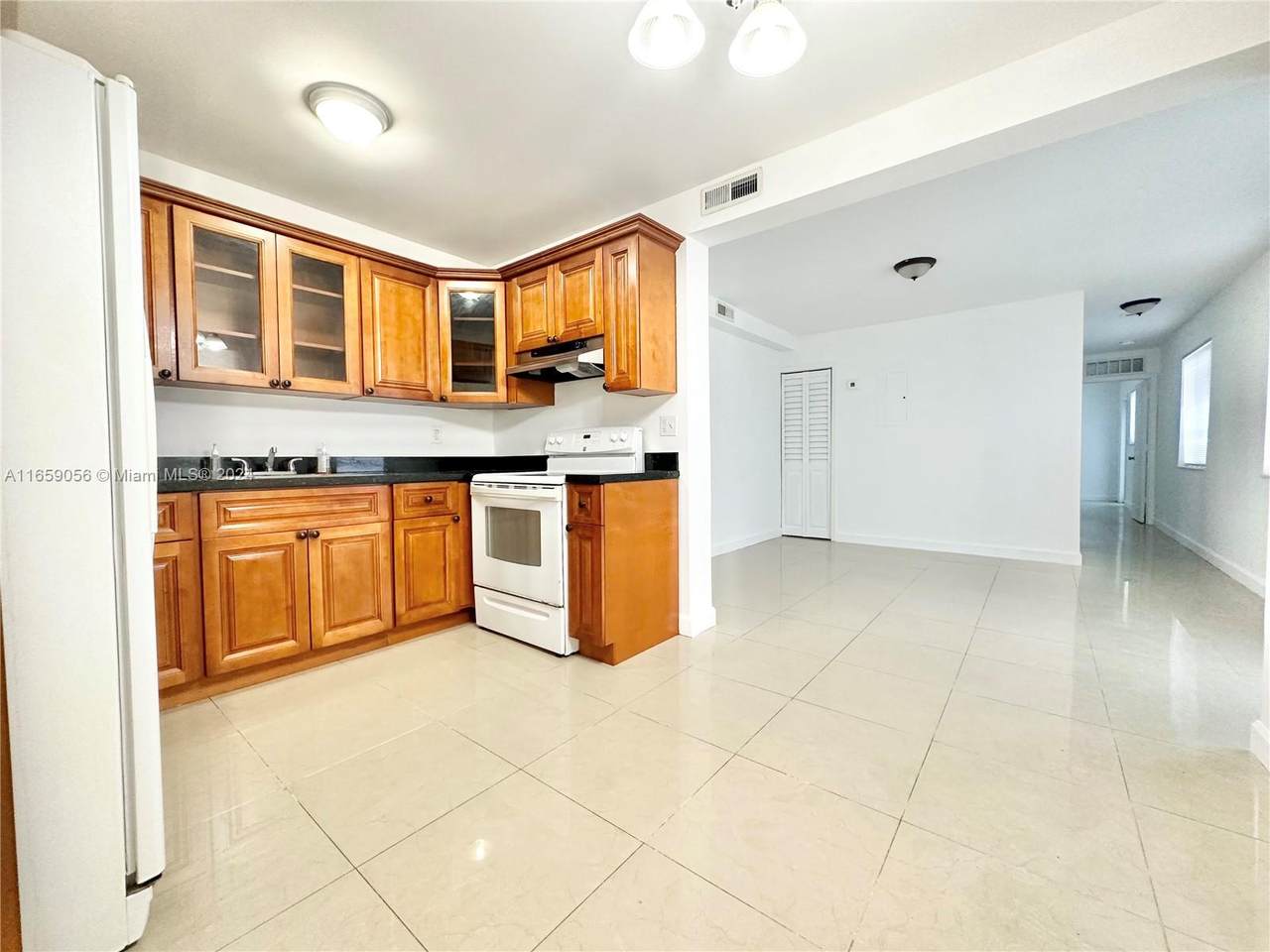 https://bt-photos.global.ssl.fastly.net/miami/1280_boomver_1_A11659056-2.jpg