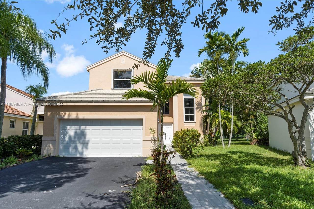 141 Bayridge Dr - Photo 1