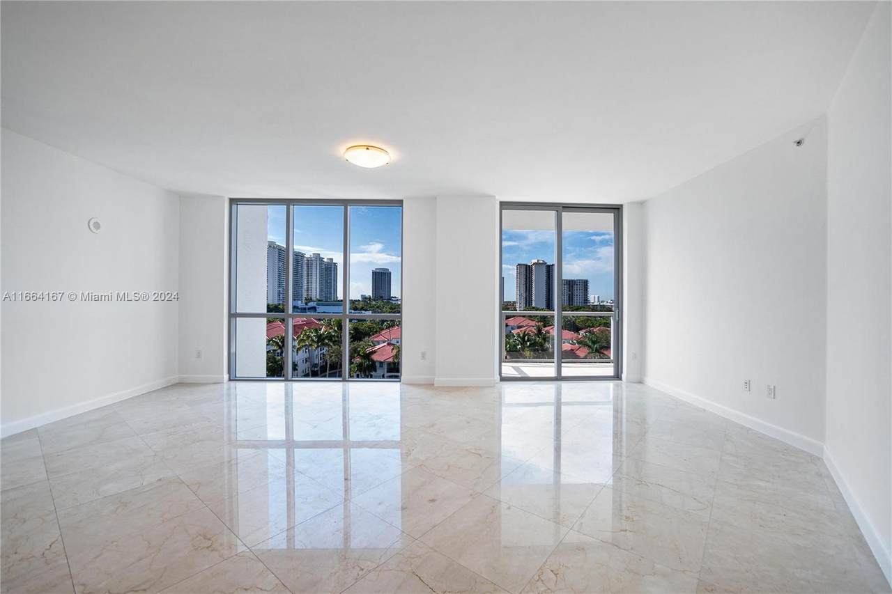 https://bt-photos.global.ssl.fastly.net/miami/1280_boomver_1_A11664167-2.jpg