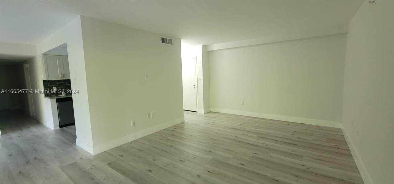 https://bt-photos.global.ssl.fastly.net/miami/1280_boomver_1_A11665477-2.jpg