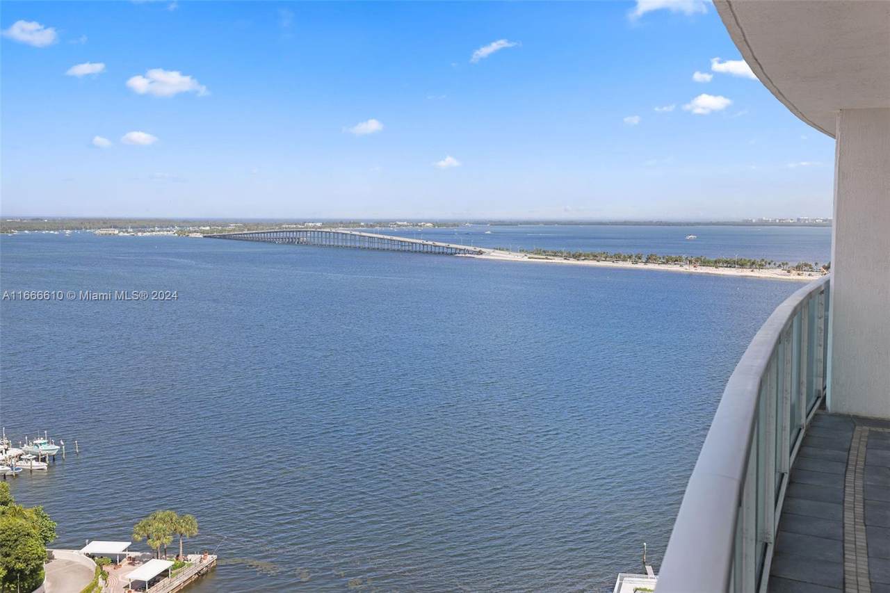 2101 Brickell Ave - Photo 1