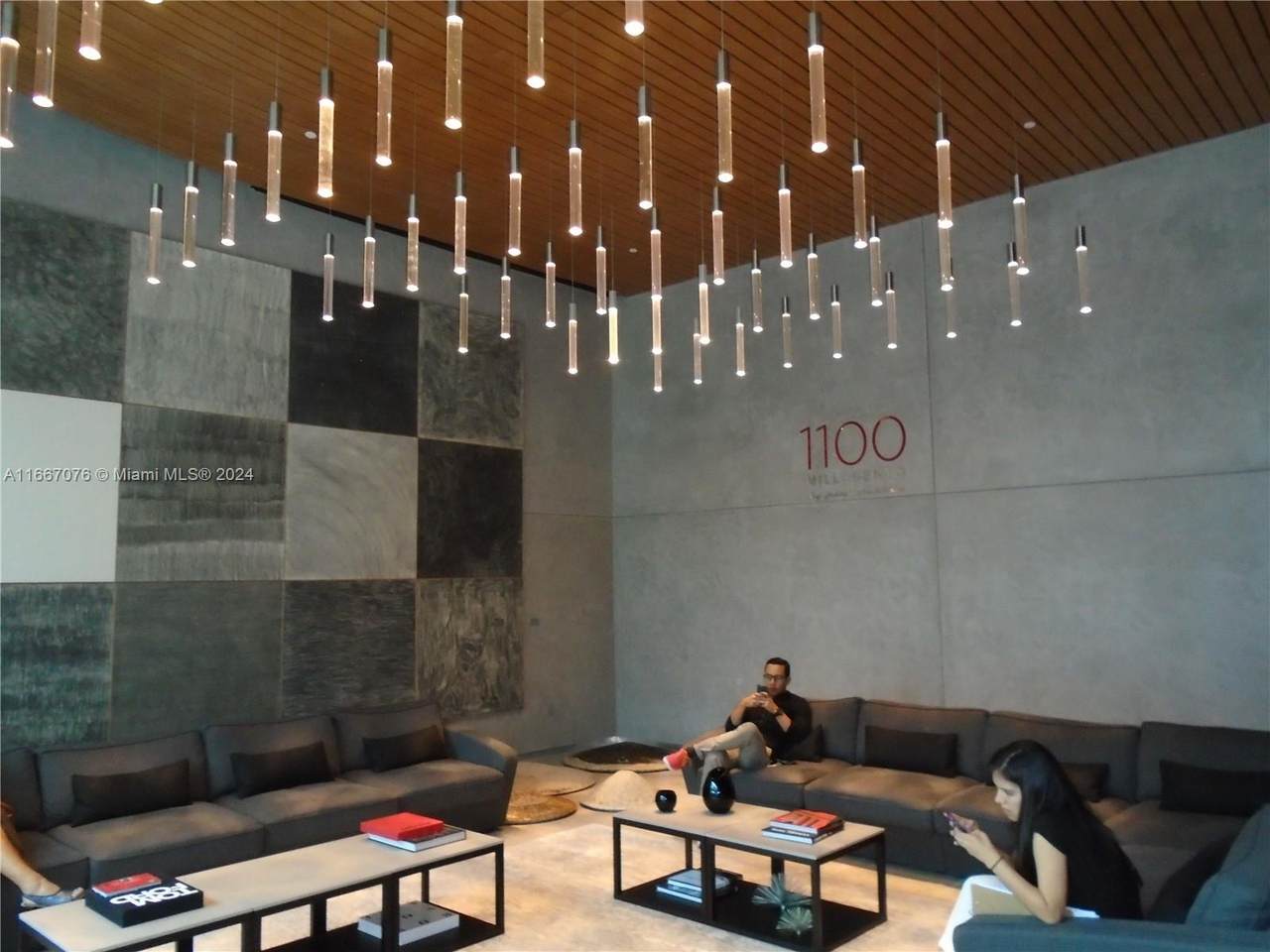 1100 Miami Ave - Photo 1