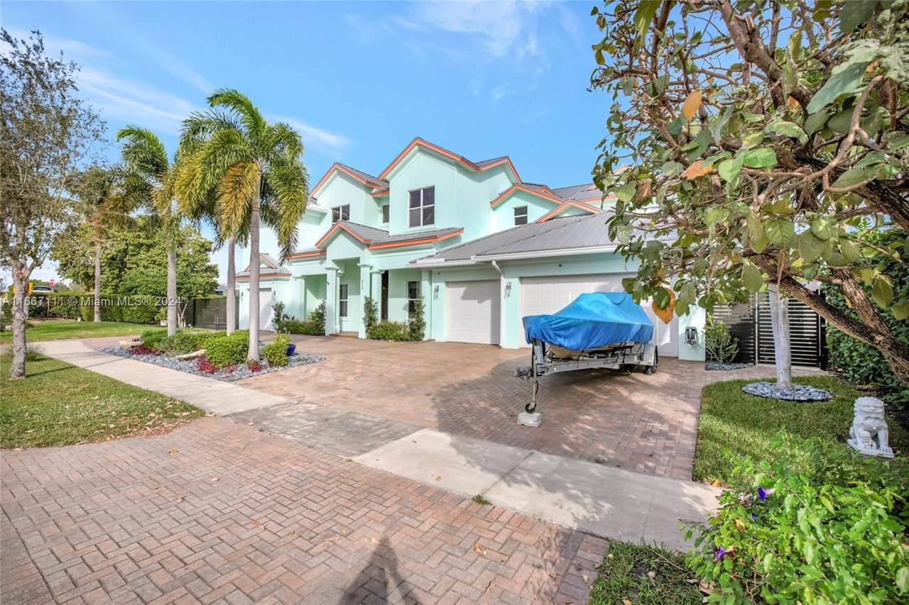 https://bt-photos.global.ssl.fastly.net/miami/1280_boomver_1_A11667111-2.jpg