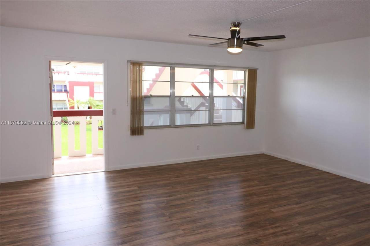 615 Fanshaw - Photo 1