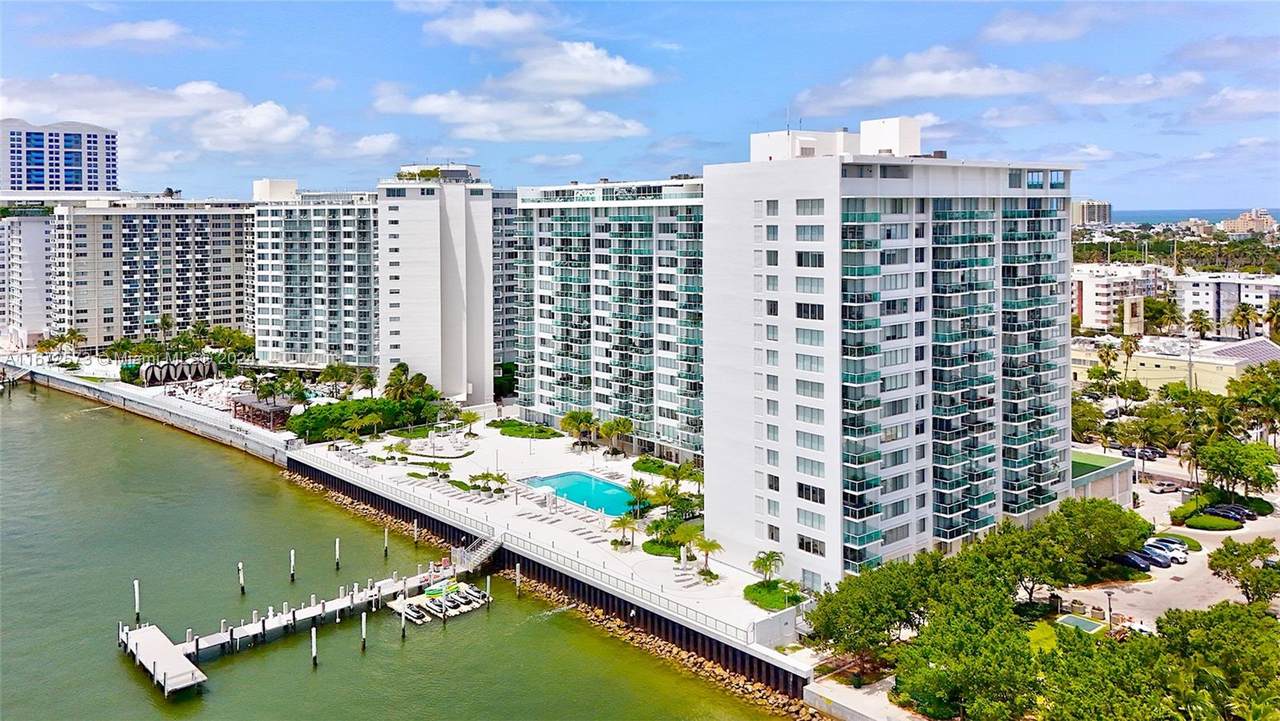 https://bt-photos.global.ssl.fastly.net/miami/1280_boomver_1_A11672573-2.jpg