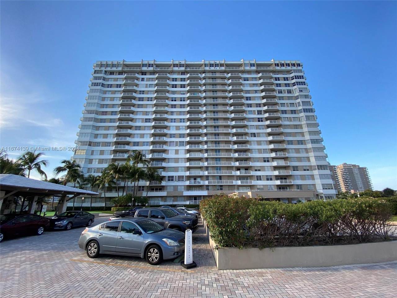 https://bt-photos.global.ssl.fastly.net/miami/1280_boomver_1_A11674139-2.jpg
