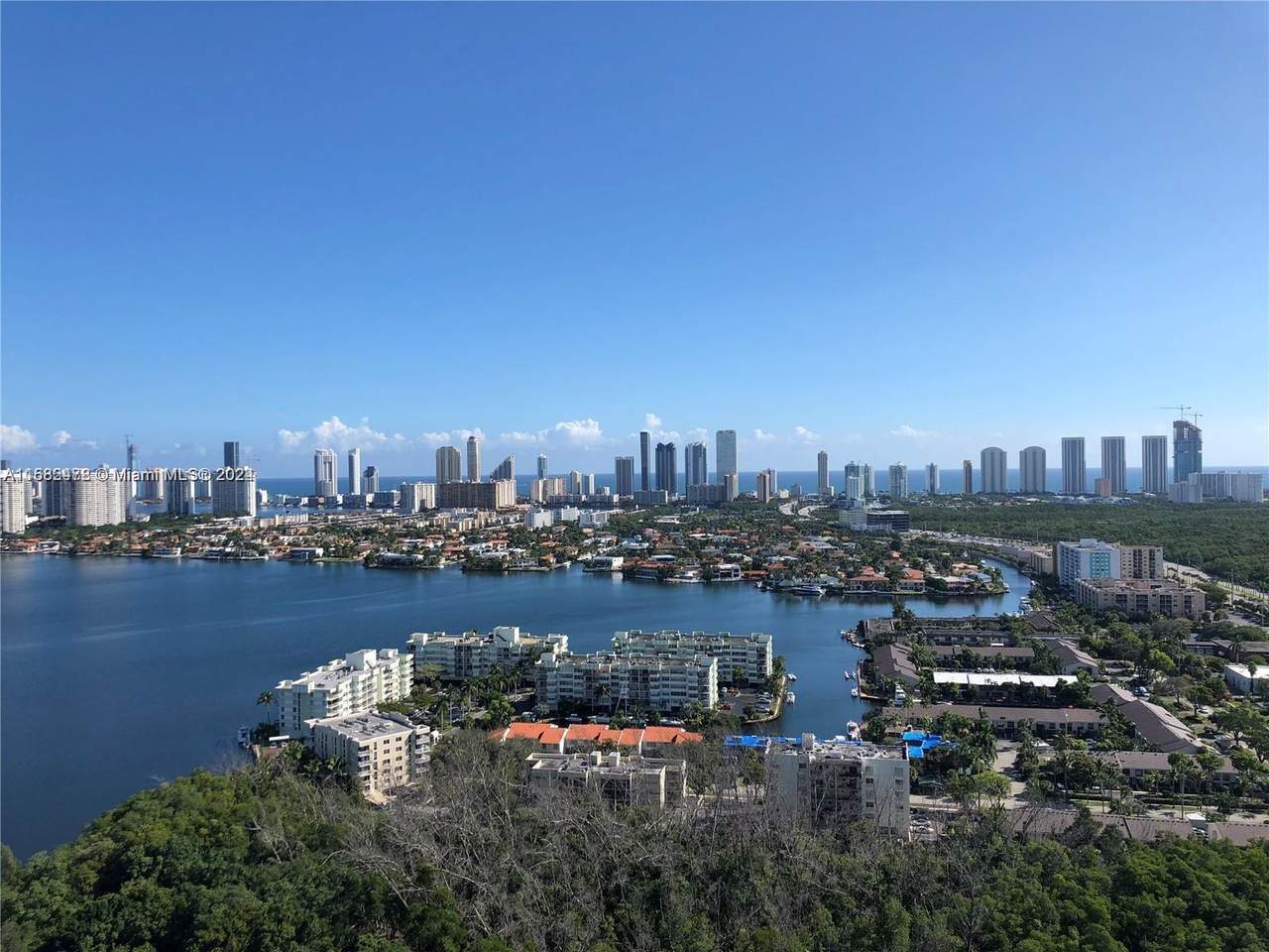 16385 Biscayne Blvd - Photo 1