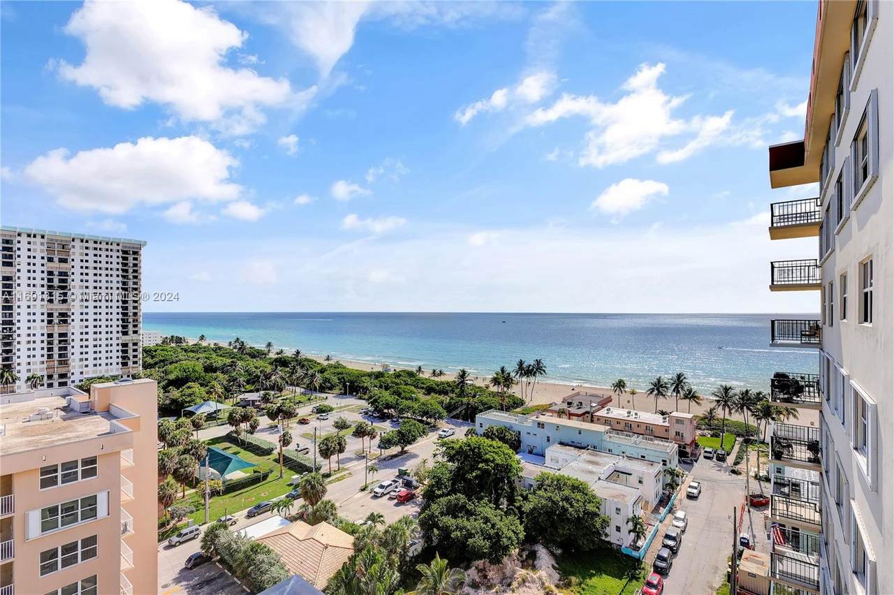 1501 Ocean Dr - Photo 1