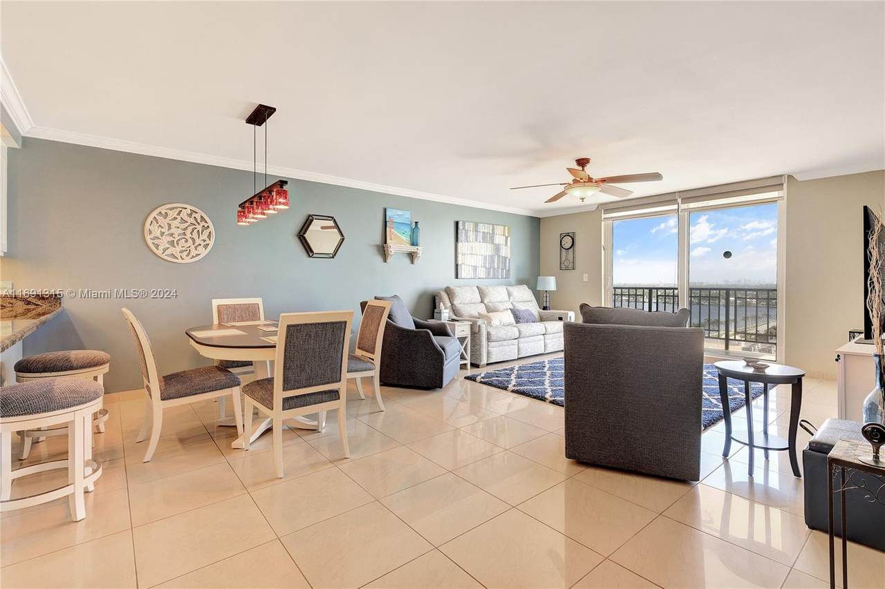https://bt-photos.global.ssl.fastly.net/miami/1280_boomver_1_A11691315-2.jpg