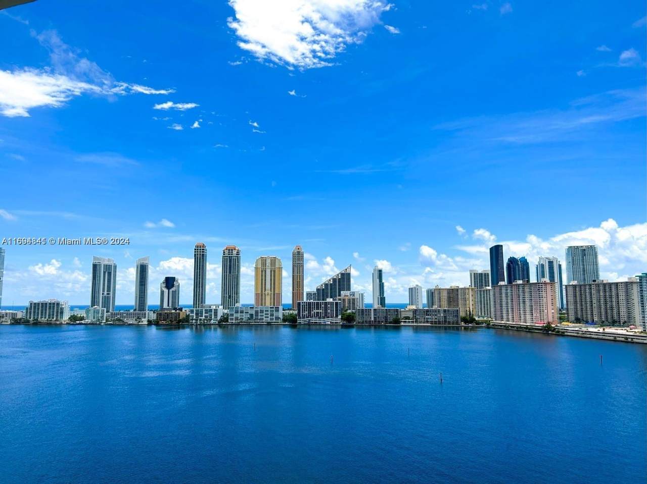 3000 Island Blvd - Photo 1