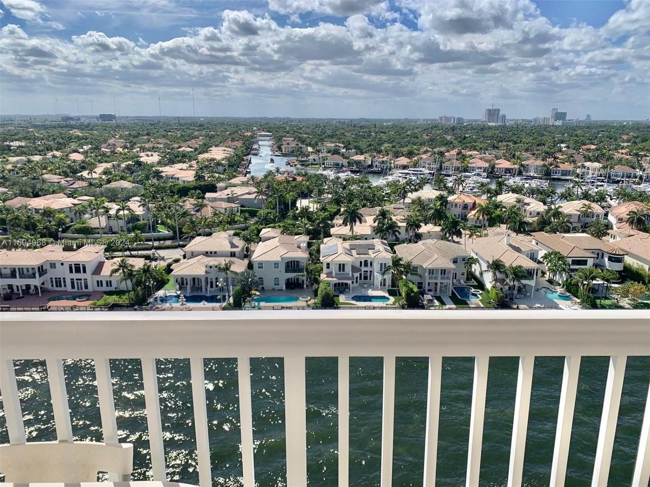 https://bt-photos.global.ssl.fastly.net/miami/1280_boomver_1_A11694968-2.jpg