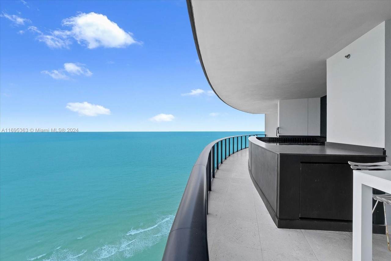 https://bt-photos.global.ssl.fastly.net/miami/1280_boomver_1_A11695363-2.jpg