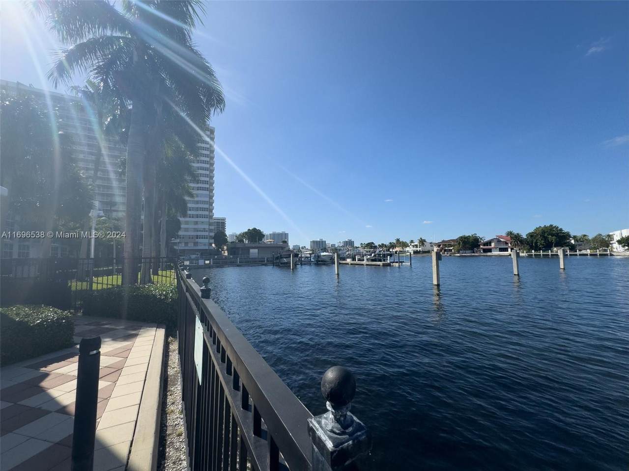 1945 Ocean Dr - Photo 1