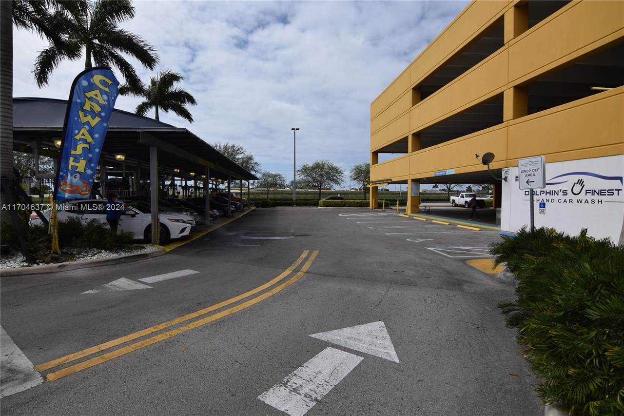 https://bt-photos.global.ssl.fastly.net/miami/1280_boomver_1_A11704637-2.jpg