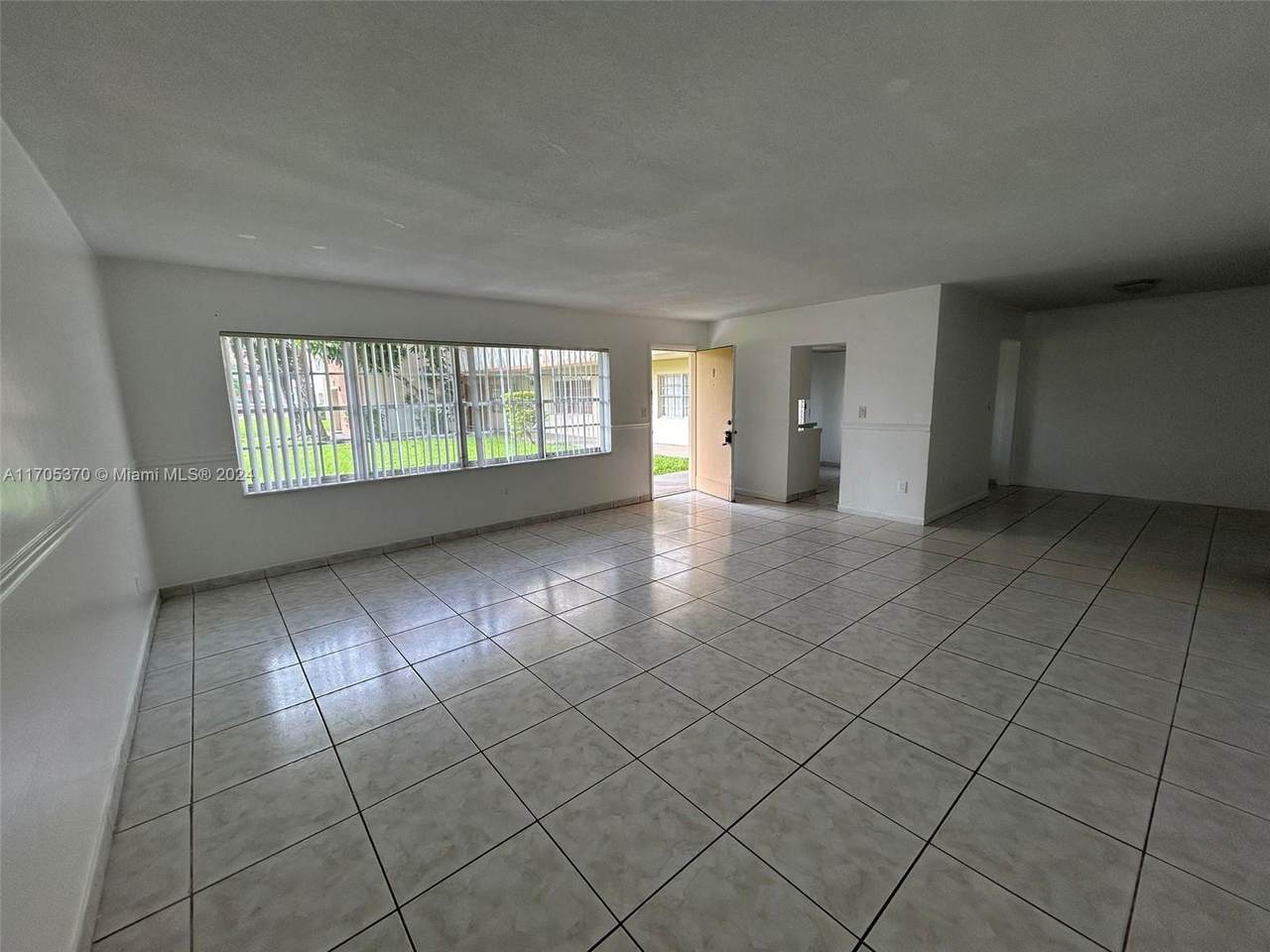 https://bt-photos.global.ssl.fastly.net/miami/1280_boomver_1_A11705370-2.jpg