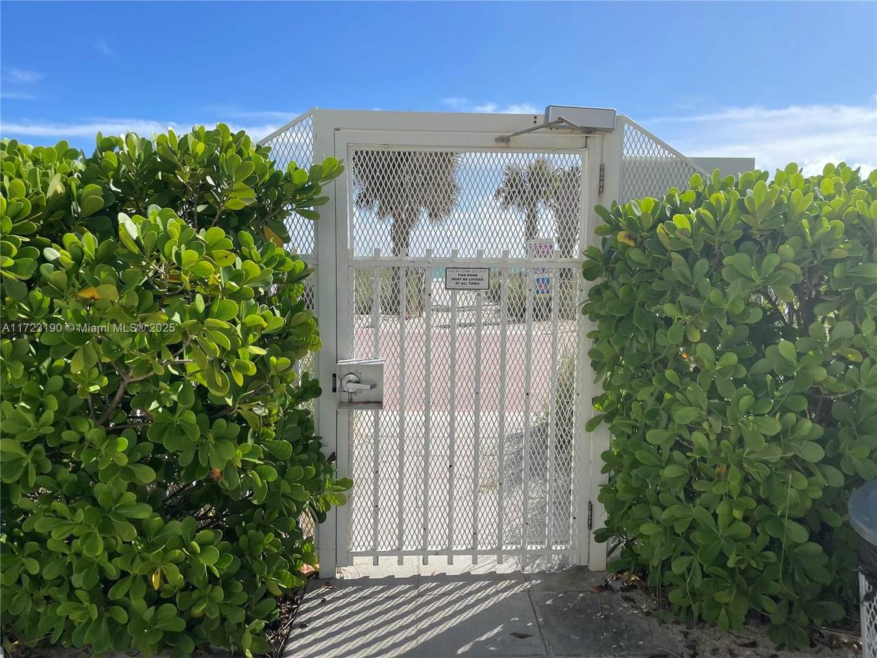 5005 Collins Ave - Photo 1