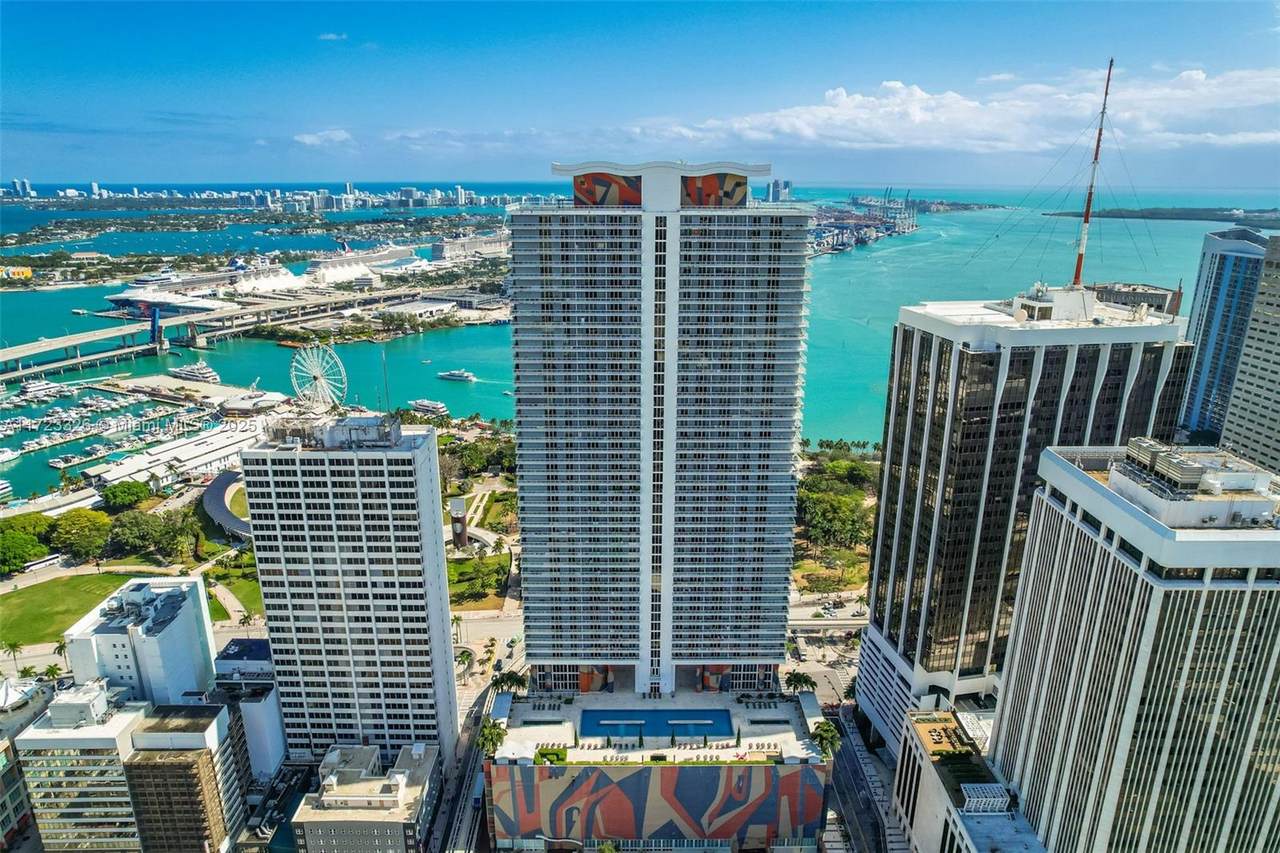 50 Biscayne Blvd - Photo 1