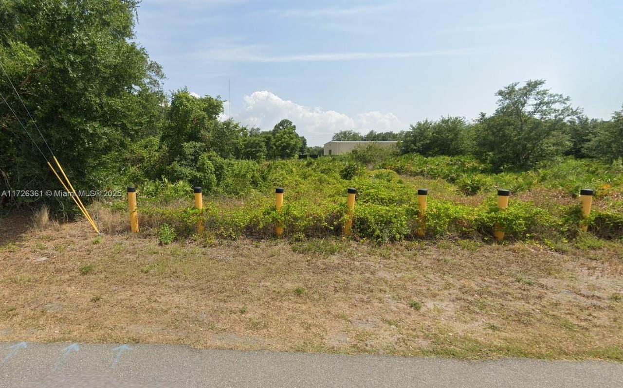 6521 Orduna Drive - Photo 1