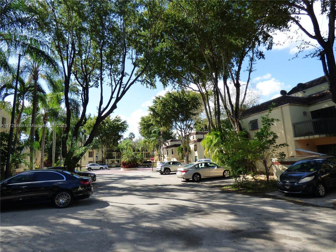 8805 130th Pl - Photo 1