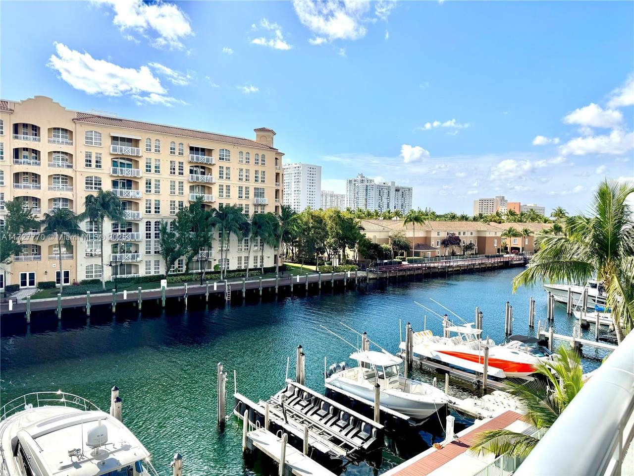 https://bt-photos.global.ssl.fastly.net/miami/1280_boomver_1_A11727770-2.jpg