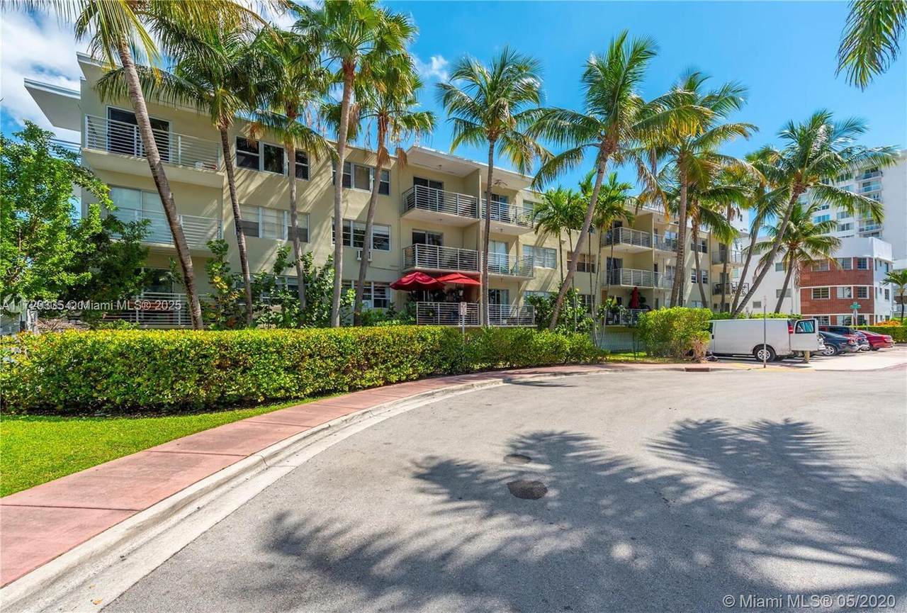 1441 Lincoln Rd - Photo 1