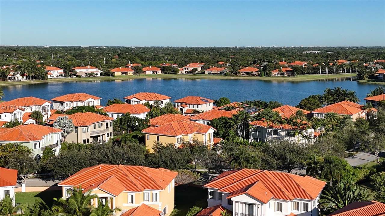 https://bt-photos.global.ssl.fastly.net/miami/1280_boomver_1_A11731448-2.jpg