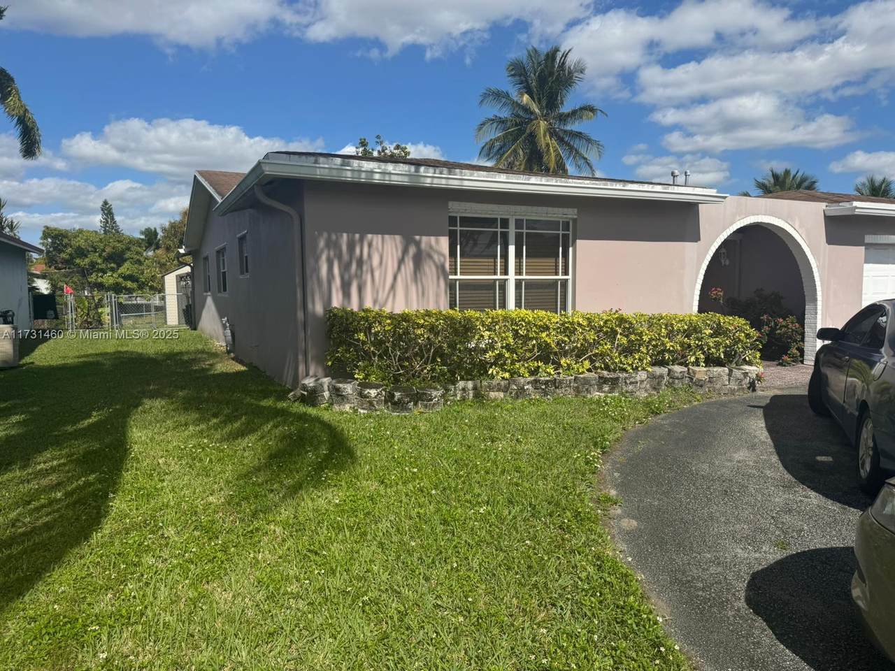 9451 20th Pl - Photo 1