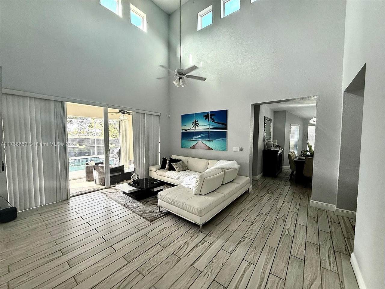 https://bt-photos.global.ssl.fastly.net/miami/1280_boomver_1_A11738789-2.jpg