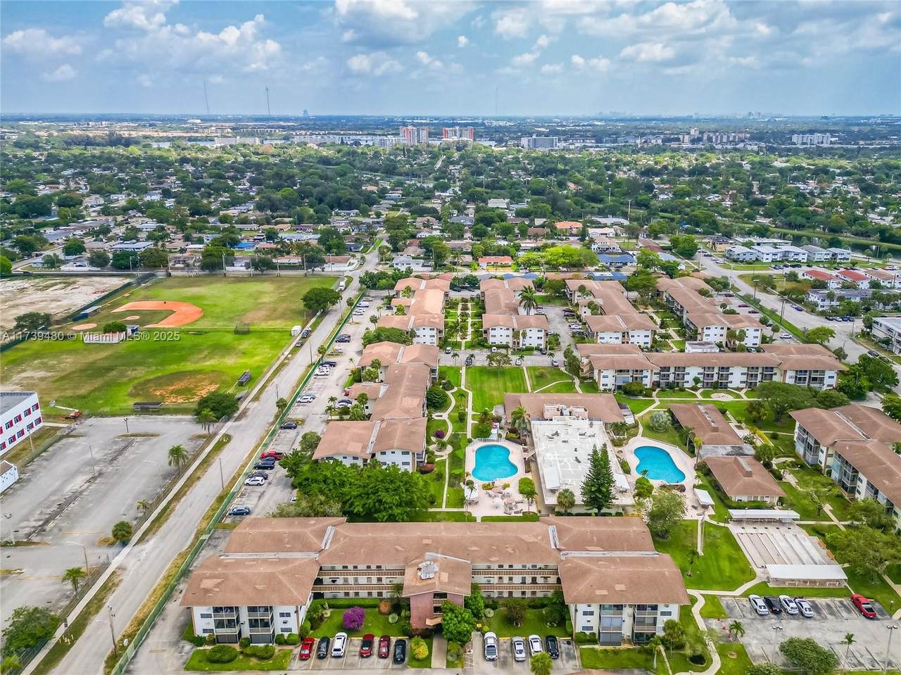 https://bt-photos.global.ssl.fastly.net/miami/1280_boomver_1_A11739480-2.jpg