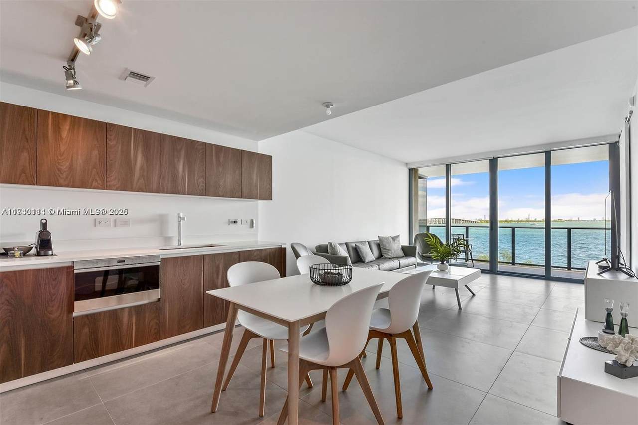 3131 7th Ave - Photo 1