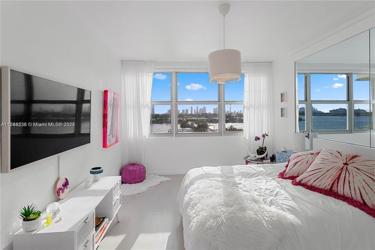 https://bt-photos.global.ssl.fastly.net/miami/1280_boomver_1_A11744236-2.jpg