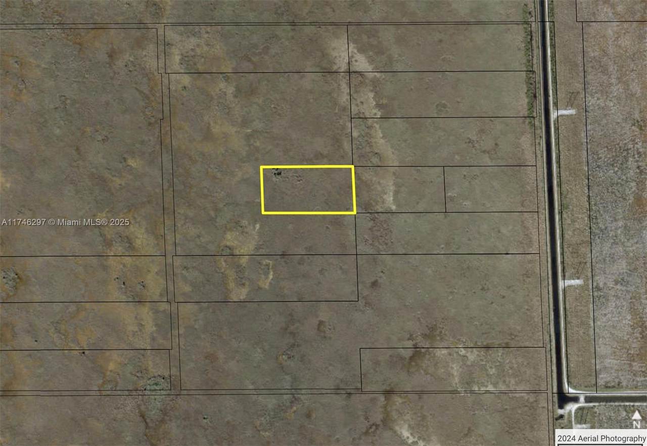 13800 162 AVE - Photo 1