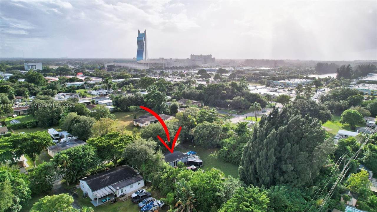 4381 51st St - Photo 1