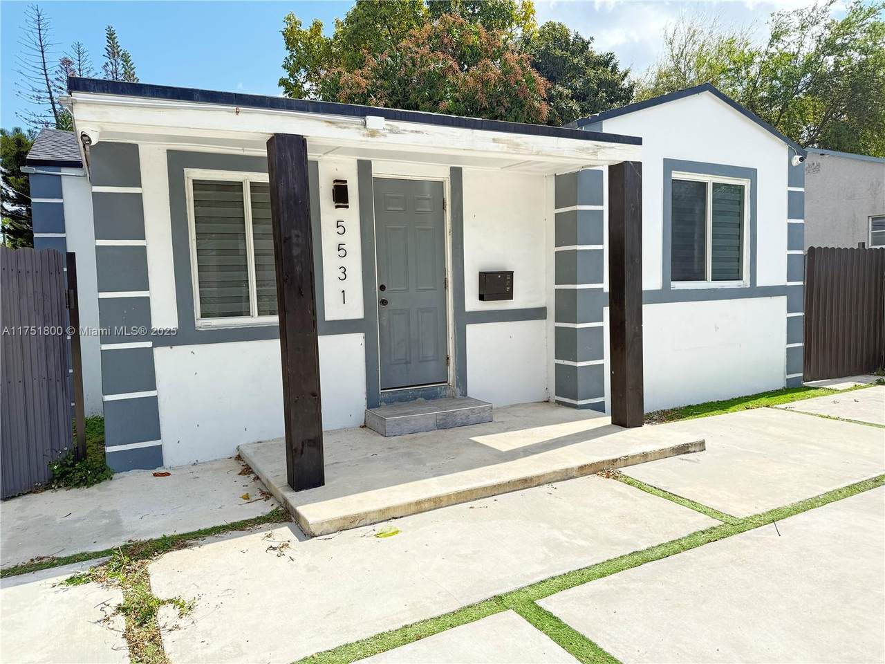 5531 24th Ave - Photo 1