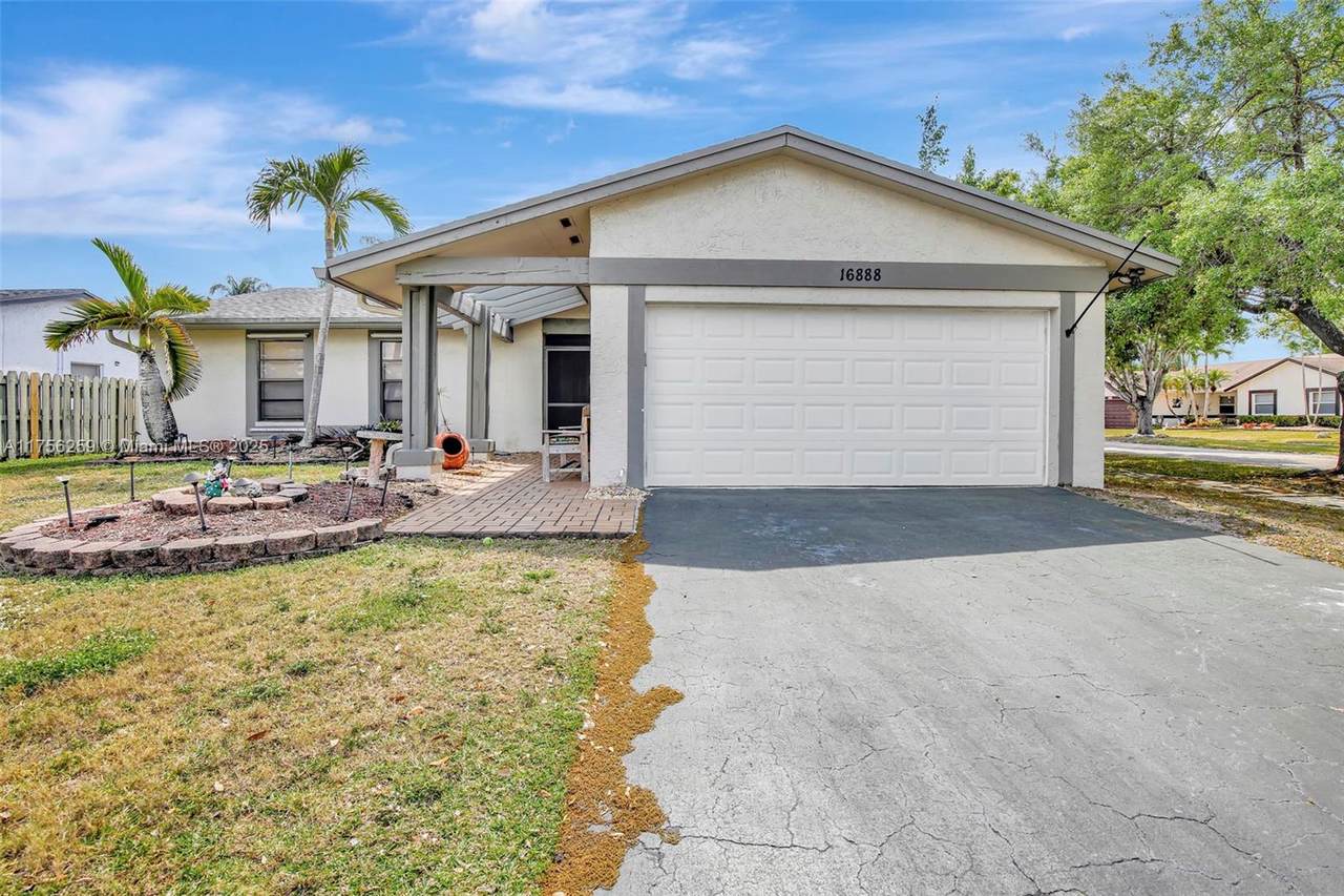 16888 Royal Poinciana Dr - Photo 1