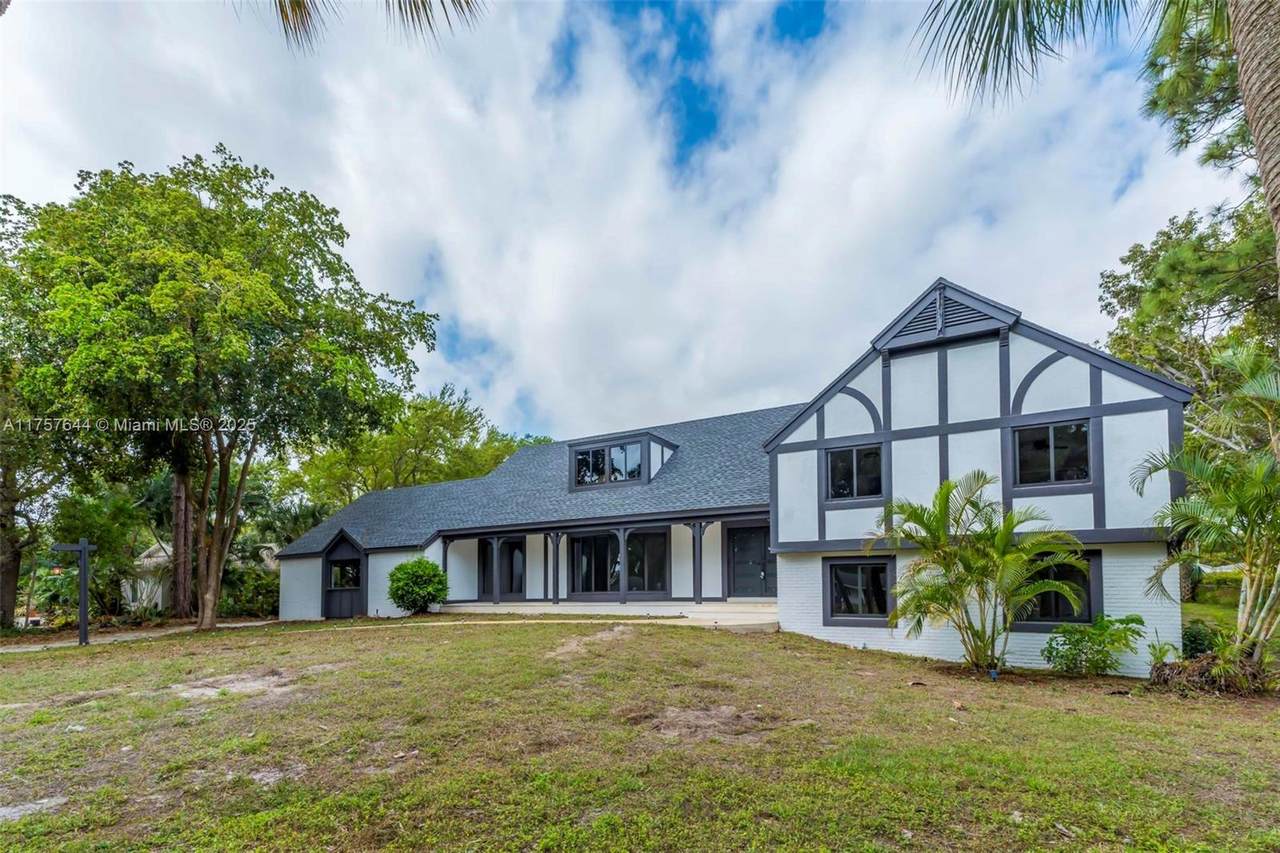 11143 Monet Woods Rd - Photo 1
