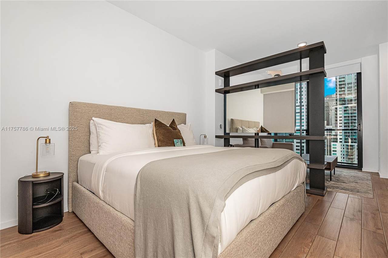 398 5th St - Photo 1